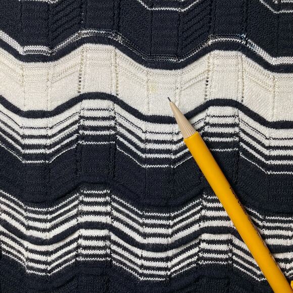 Missoni Knit Racerback Sleeveless Top Chevron Pattern Black Cream IT 48 / US 12 - Picture 5 of 12